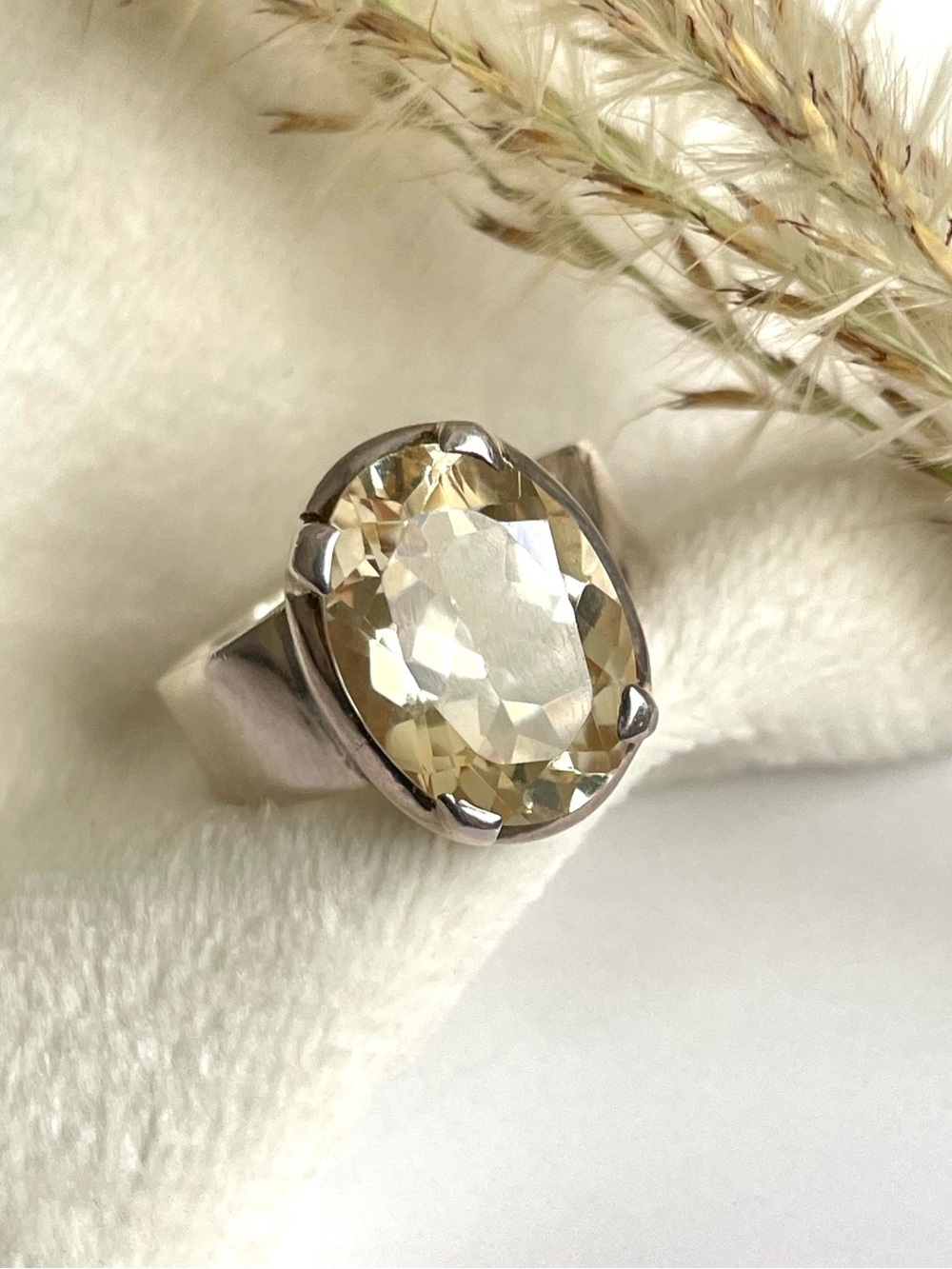 “VIBES”925 Sterling Silver Natural Golden Topaz Ring US:8